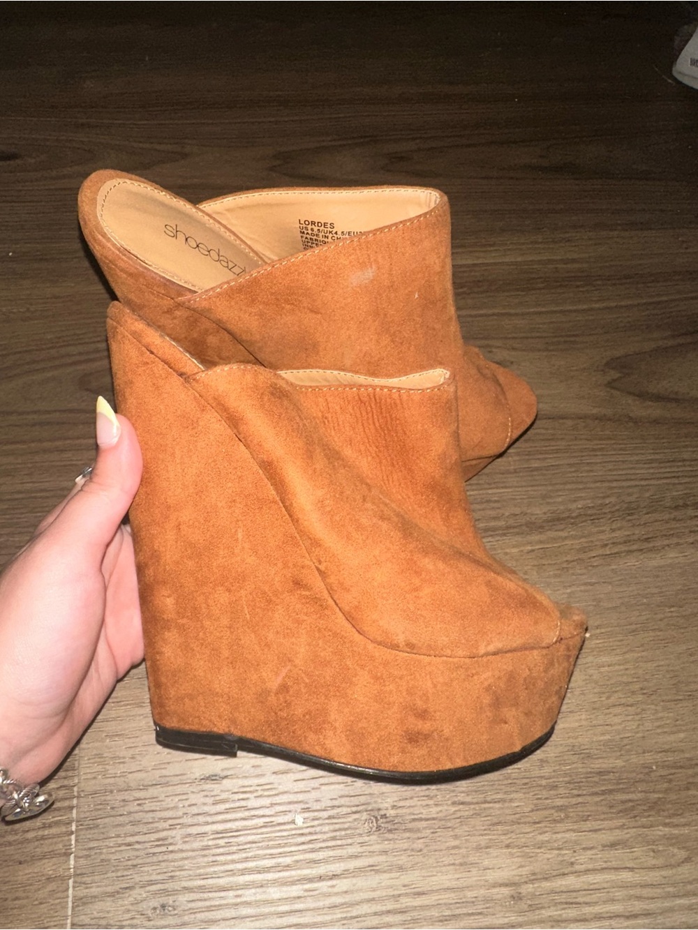 Shoe Dazzle Tan Suede Platform Wedge Mules